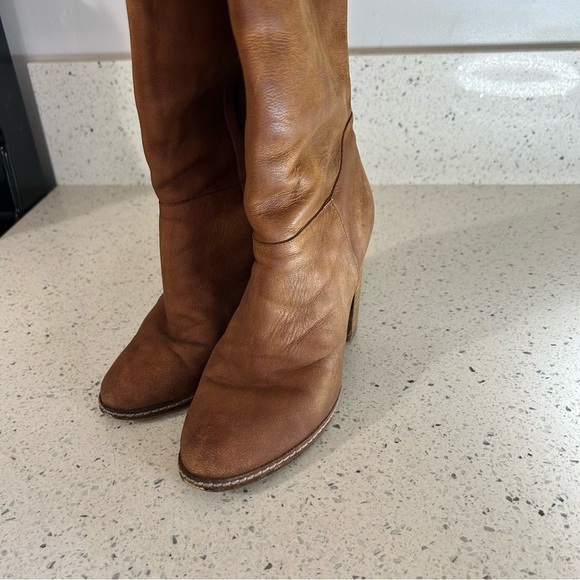 Linea Paolo Suede Knee High Block Heel Boots​​​ - Picture 6 of 12